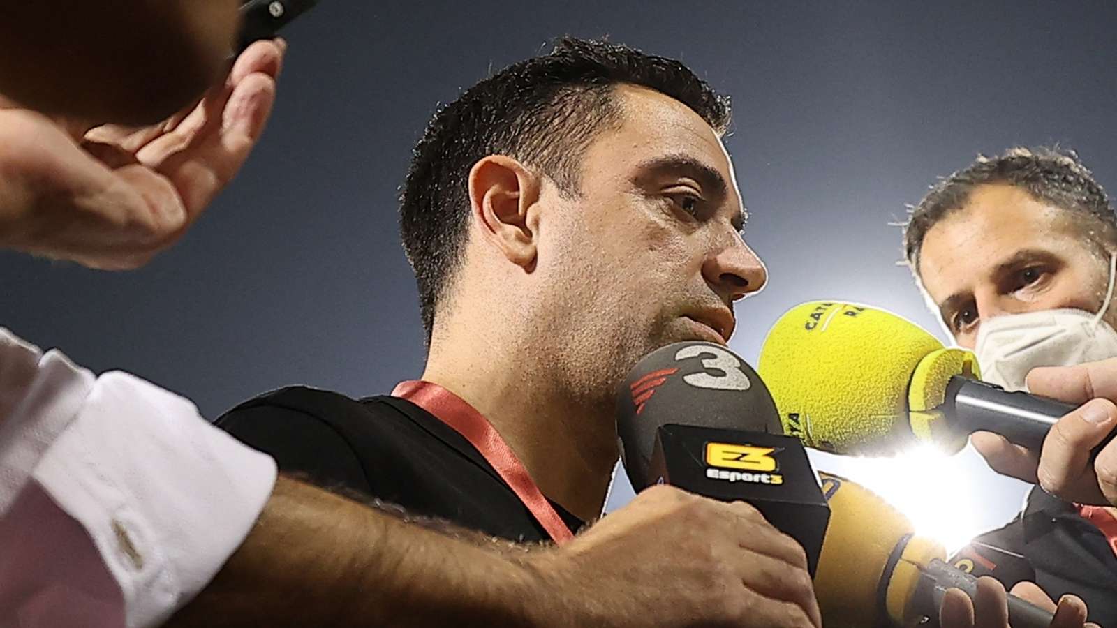 場上脫穎而 場上脫穎而